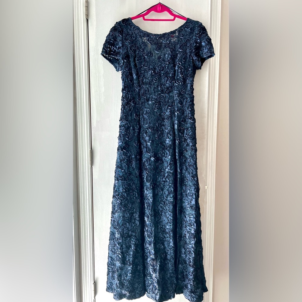 Alex Evenings Rosette A-Line Gown - Navy